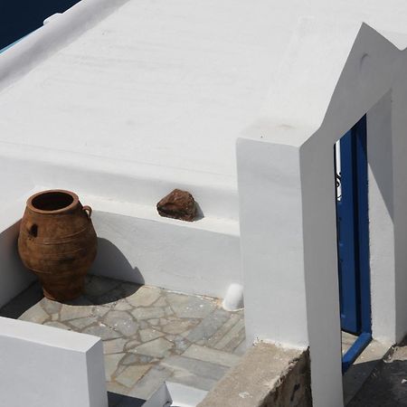 Heliotopos Imerovigli  Bagian luar foto